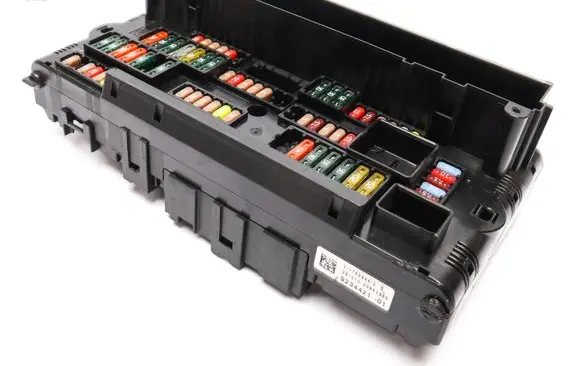 BMW 5 F10 F11 Fuse box set 9234421 291010