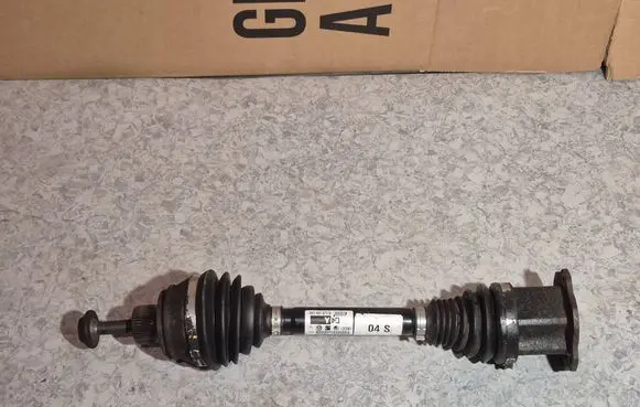 Audi A4 S4 B8 8K Front driveshaft 8K0407271Q 825016148418