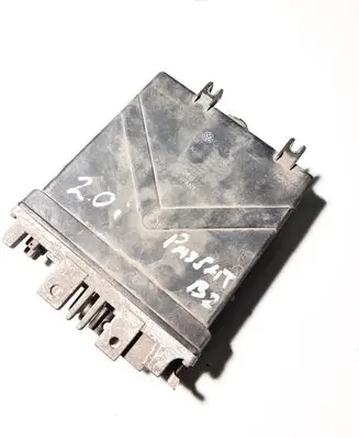 Volkswagen PASSAT B5 Engine control unit/module 037906022EQ