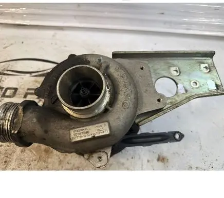 Volvo XC90 Turbo GTB2056VL 75777910 30757080