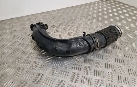 Citroen DS5 Air intake duct part M06021A180