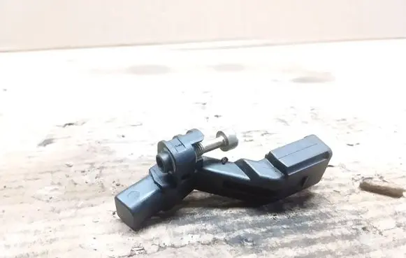 Volkswagen Golf V Crankshaft position sensor 045906433A