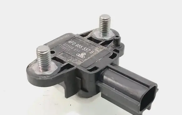 Audi A6 S6 C6 4F Airbag deployment crash/impact sensor 4F0955557B 023556611