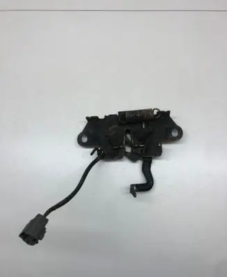 Engine bonnet/hood lock/catch