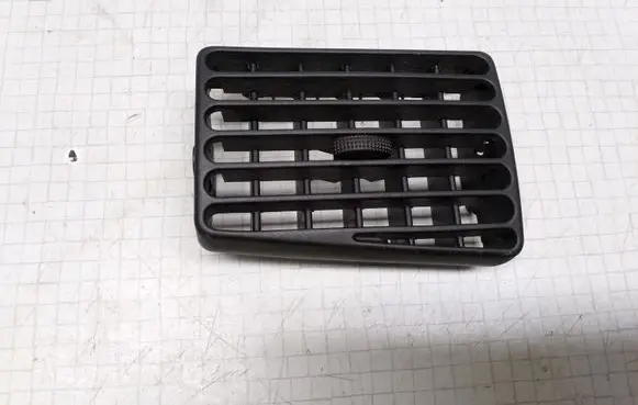 Volkswagen PASSAT B4 Other interior part 3A1819763