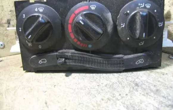 Mercedes-Benz A W168 On-board computer control switch 00945981688300385