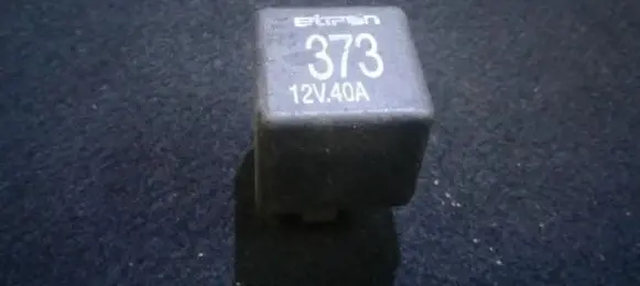 Audi A6 S6 C5 4B Other relay 8d0951253a 373