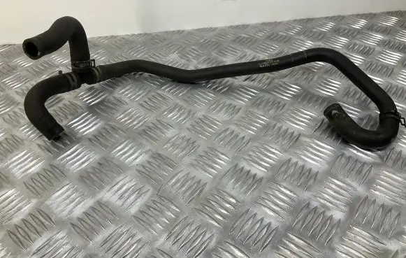 Audi A1 Engine coolant pipe/hose 6R0122109G