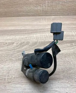 Honda Accord Turbo solenoid valve 4VL5207