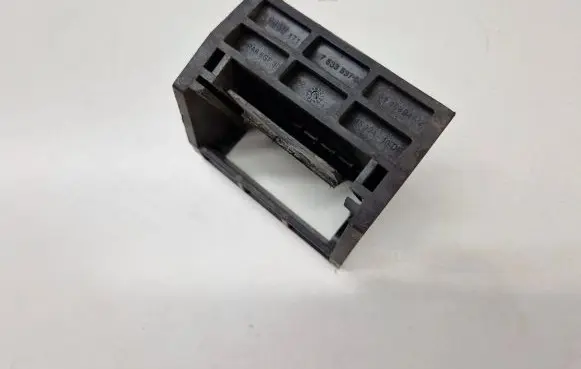 BMW X5 F15 Radiator mount bracket 7533537
