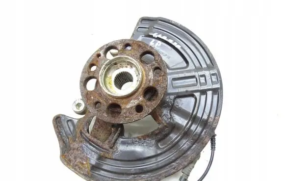 Mercedes-Benz A W176 Front wheel hub spindle knuckle 24605
