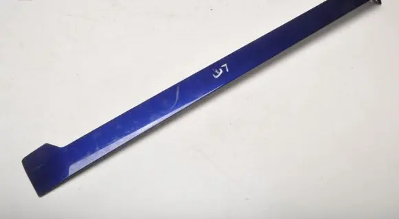 Ford Transit Front arch trim LEWY
