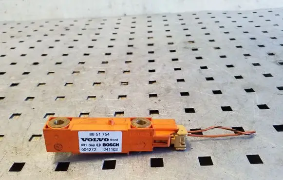 Volvo XC90 Airbag deployment crash/impact sensor 241102 004272 8651754