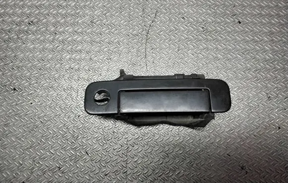 Audi A8 S8 D2 4D Front door exterior handle 8D0837208
