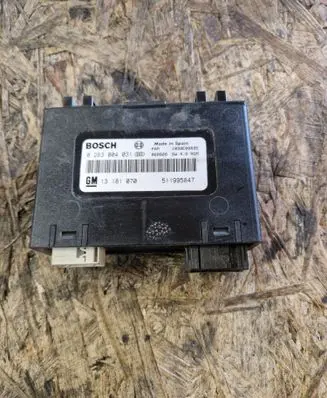Opel Zafira B Parking PDC control unit/module 0263004031 511995847 13181070