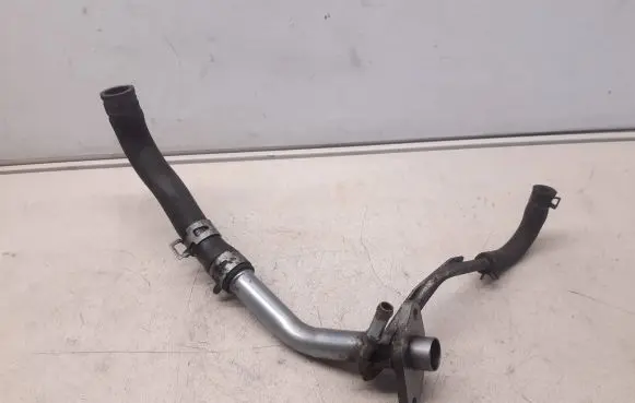 Honda Civic Engine coolant pipe/hose