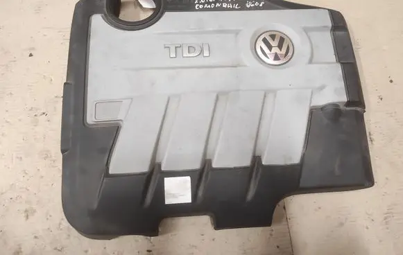 Volkswagen PASSAT B6 Engine cover (trim) 06200244 03L103925