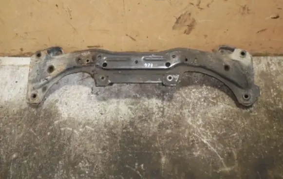 BMW X3 E83 Front subframe