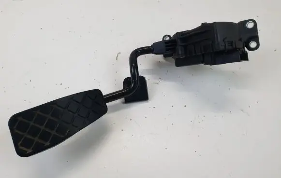 Audi A6 S6 C6 4F Accelerator throttle pedal 6PV008984 4F2721523