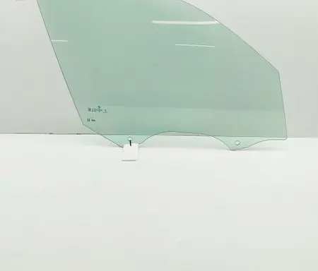 BMW X5 G05 Front door window glass four-door 7430938
