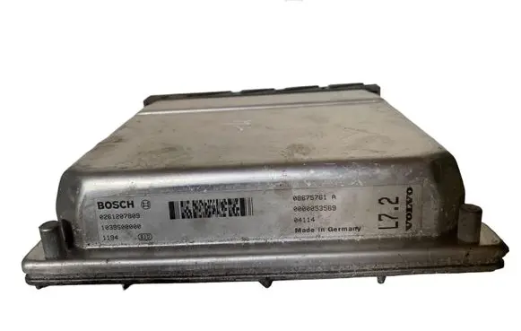 Volvo XC90 Engine control unit/module 08675761A 0261207809 1039S00000