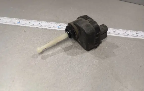 BMW 3 E36 Headlight level adjustment motor 0307852309