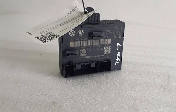 Volkswagen Sharan Door central lock control unit/module 7N0959794D