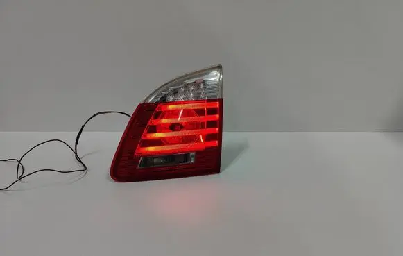 BMW 5 E60 E61 Tailgate rear/tail lights 7177698 717769807 63217177698