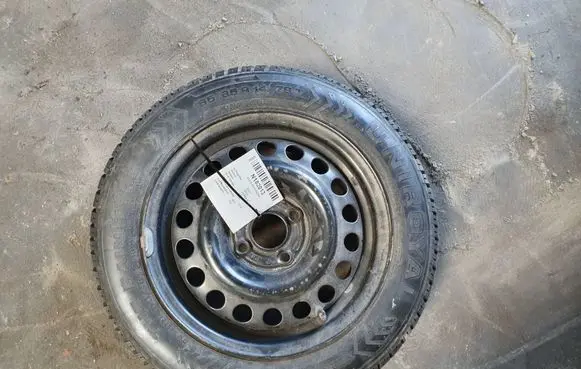 Opel Corsa B R14 spare wheel 