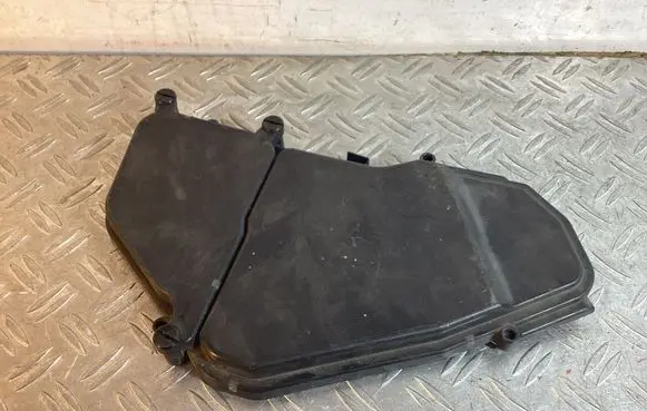 Porsche Cayenne (92A) Fuse box cover 7L0937576B