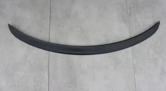 Tesla Model S Tailgate/trunk spoiler 1121299-00-A
