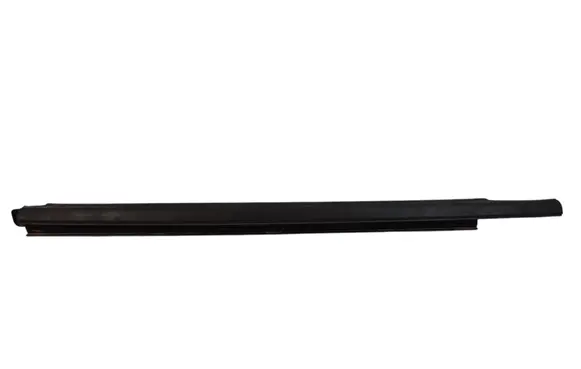 Ford Explorer V Rear door glass trim molding S6683353 825596AM C31517