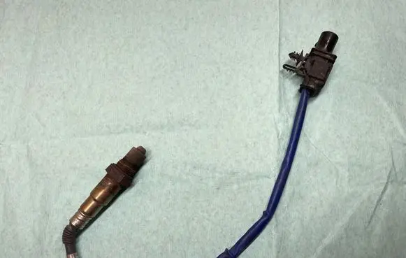 Ford C-MAX II Lambda probe sensor 1928405207