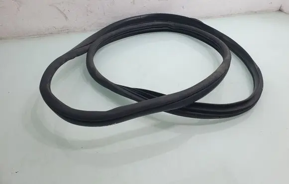KIA Ceed Rear door rubber seal (on body) 