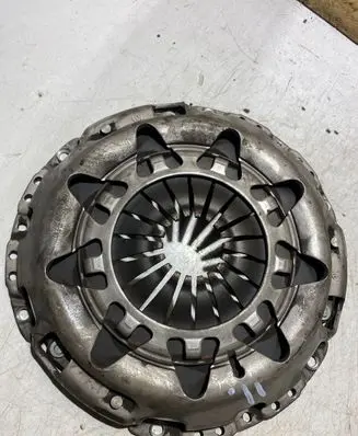 Volkswagen Golf Plus Pressure plate 122031710