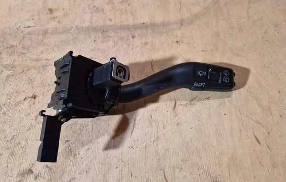 Audi A3 S3 8P Wiper control stalk 8P0953519A 01203610