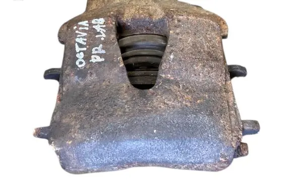 Skoda Octavia Mk2 (1Z) Rear brake caliper