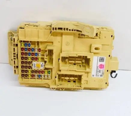 Hyundai Kona I Fuse module 91951J9560