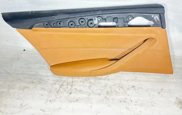BMW 5 G30 G31 Front door card panel trim 2845895
