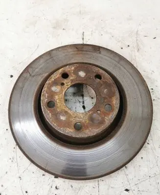 Toyota Avensis T270 Front brake disc