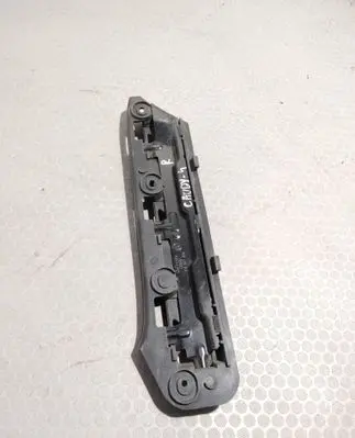 Front bumper mounting bracket