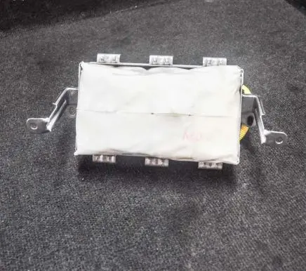 Lexus NX Passenger airbag