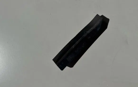 Ford Mustang VI Bonnet wind deflector JR3B16B990AA