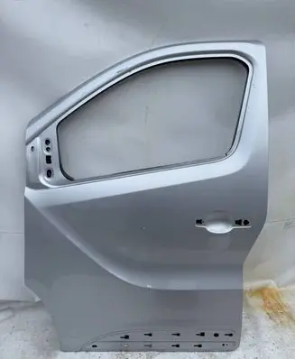 Renault Trafic III (X82) Front door 806747016R