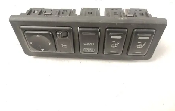 Nissan Murano Z50 Wing mirror switch 4929B