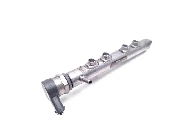 Jaguar XF Fuel main line pipe 9X2Q-9D280-EA 0445216028