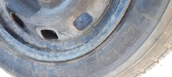 Volkswagen Transporter - Caravelle T4 R15 spare wheel 701601027B