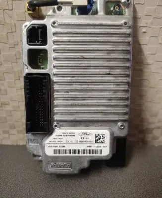 Ford Focus GPS navigation control unit/module HM5T14G370GHF