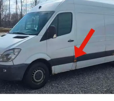 Mercedes-Benz Sprinter W906 (B) Pillar trim (exterior) A9066901182 K33990 A9066903062
