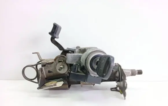 Toyota Avensis T250 Ignition lock 736661A
